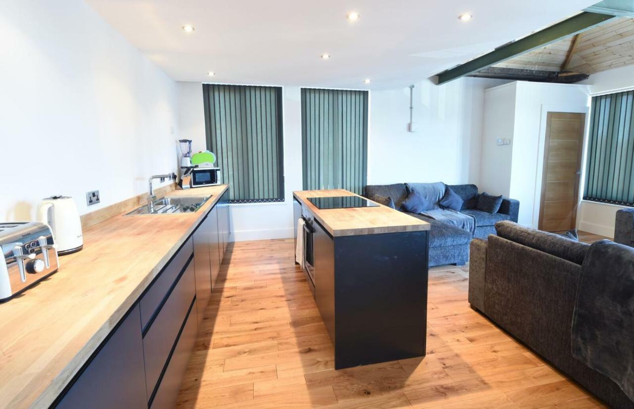 Stunning Penthouse Slps 20 Apartment Manchester Luaran gambar
